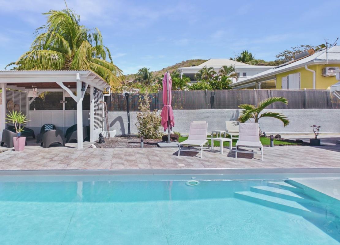 Location villa  au diamant piscine 8 personnes  - carbet transat